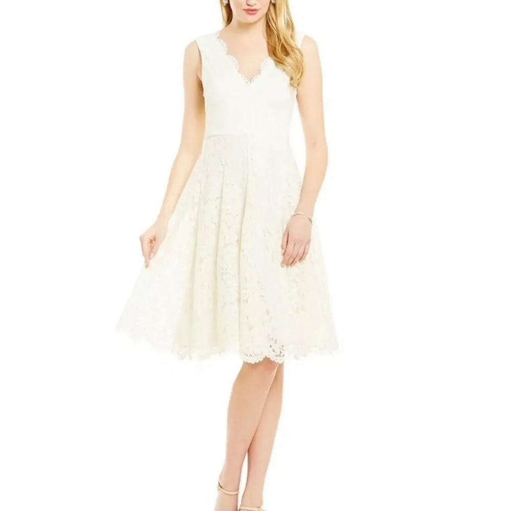 Vera Wang Fit and Flare Cocktail Dress Ivory Size 4